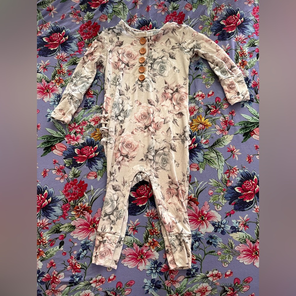 Posh peanut romper 9-12m